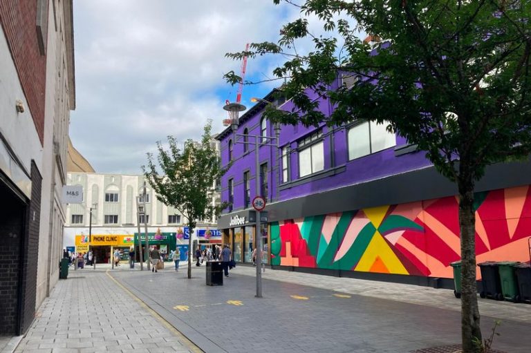 Cardiff New Outdoor Market With Live Music. Yay! — Cardiff Story Weaver